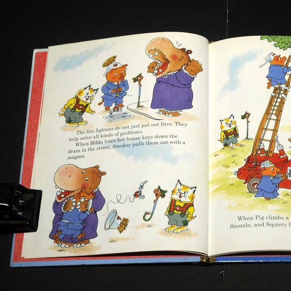 VTG Little Golden Storybook Richard Scarry 'Busiest Fire Fighters Ever!' 1993 - Picture 3 of 13